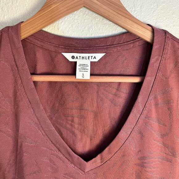 Athleta Essential V Neck Tank Twany Rose color Sz L Rose Print NWOT Workout Top - Picture 3 of 13